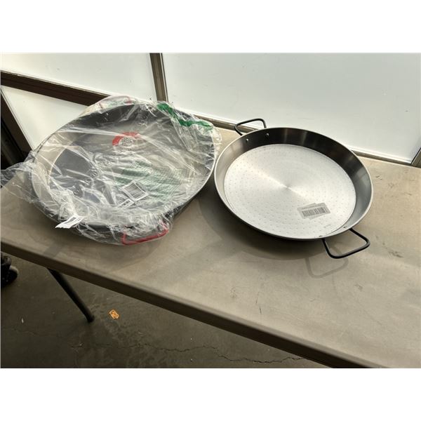 LA IDEAL 20 INCH POLISHED STEEL PAELLA PAN AND16" PAELLA PAN