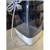 Image 4 : GOURMIA FRONT WINDOW AIR FRYER AND WINIX HUMIDIFIER BOTH WORKING