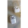 Image 3 : 3 PAIR OF LOST PROPERTY AIRPODS UNKOWN CONDITION