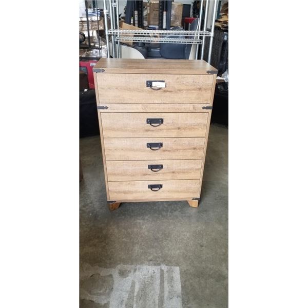 DYNAMIC 5 DRAWER DRESSER