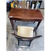Image 1 : SINGLE DRAWER MAHOGANY DESK AND CROSS BACK UPHOLSTERED DINING CHAIR