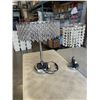 Image 1 : 2 DECORATIVE LAMPS WITH CRYSTAL AND BASKETS
