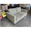 Image 2 : EILERSEN FABRIC LOVESEAT