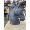 Image 1 : DECORATIVE HORSE HEAD