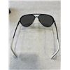 Image 3 : LACOSTE SUNGLASSES IN CASE