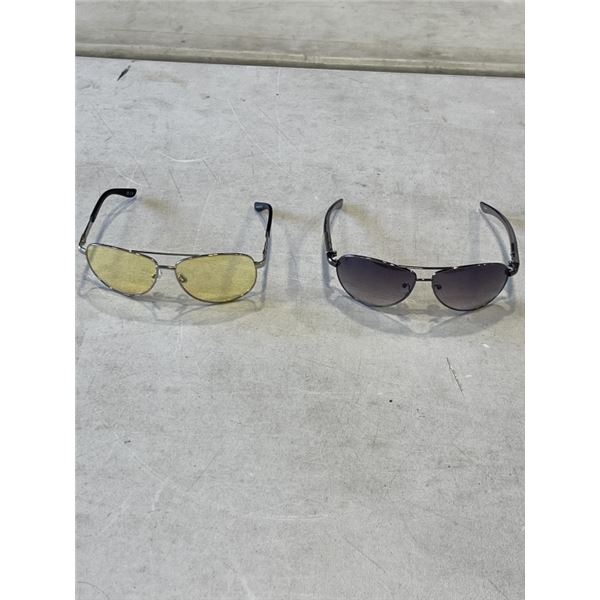 PAIR OF FOSTER GRANT AND PAIR OF ALFRED SUNG SUNGLASSES