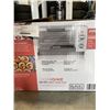 Image 4 : BLACK AND DECKER 4 SLICE AIR FRYER TOASTER OVEN - TESTED WORKING, RETAIL $179