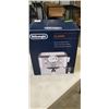 Image 2 : DE'LONGHI LINEA CLASSIC ESPRESSO MACHINE - TESTED WORKING, RETAIL $249