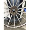 Image 5 : ANTIQUE WAGON WHEEL 51" DIAMETER