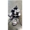 Image 3 : TAYLOR BURN IRONS AND 2 WHITE HOT PUTTERS IN BAG