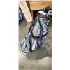Image 4 : TAYLOR BURN IRONS AND 2 WHITE HOT PUTTERS IN BAG