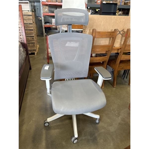 AUTONOMOUS OFFICE CHAIR