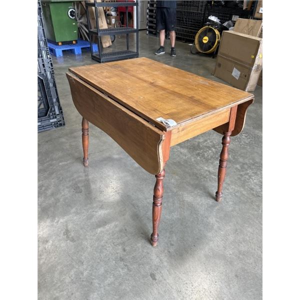 VINTAGE PINE DROP SIDE TABLE