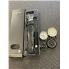 Image 1 : 4 WATCH DIALS AND FULLMOSA WATCH BAND