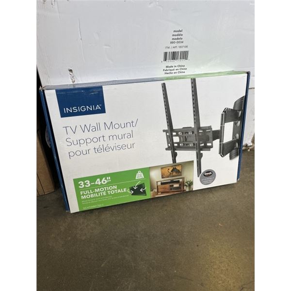 INSIGNIA 33-46" FULL MOTION TV WALL MOUNT, RETAIL $129