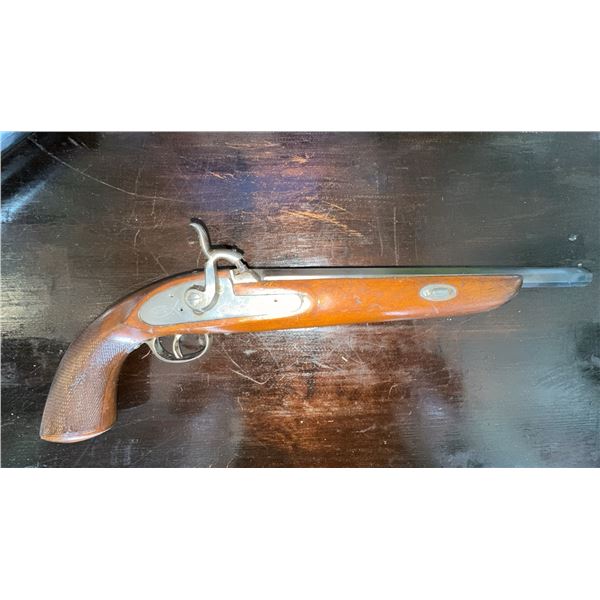 Mendi Model 240 Percussion Cap Black Powder Pistol