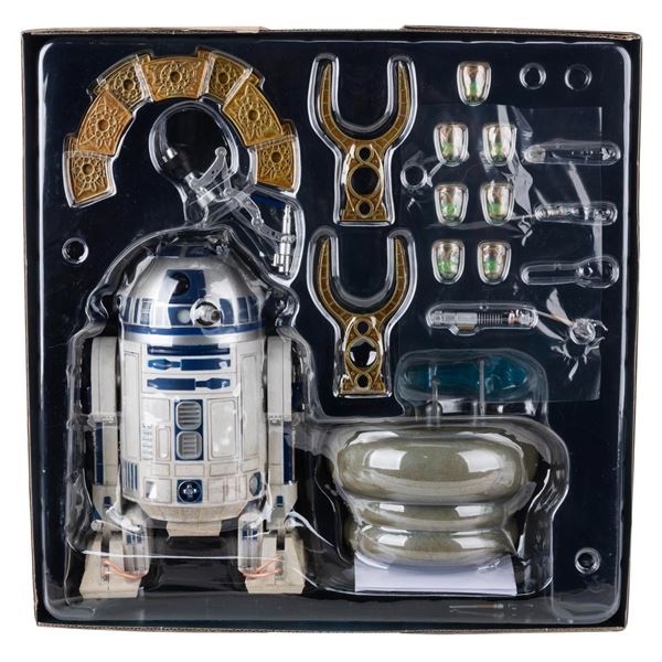 A Sideshow 1/6th Scale R2-D2 Deluxe Figure.