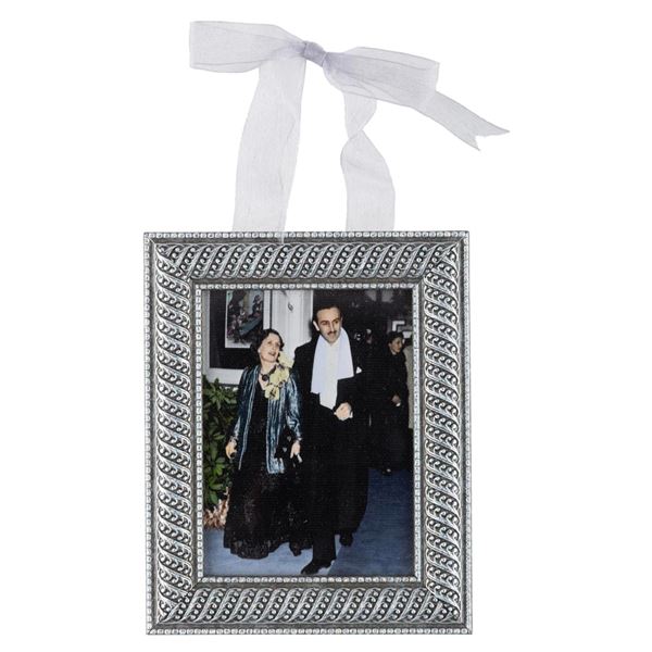 A Club 33 Walt and Lilian Photograph Ornament.