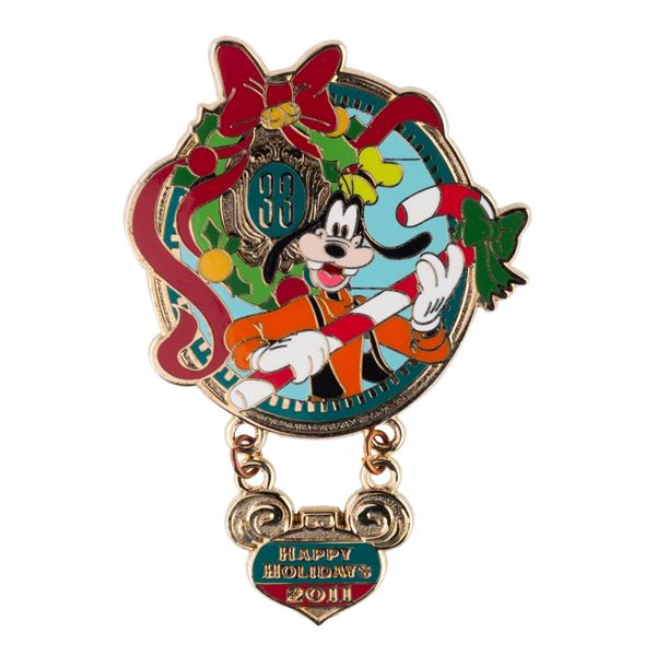 A Club 33 Goofy Happy Holidays 2011 Pin.