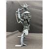 Image 2 : Predator Sculpture