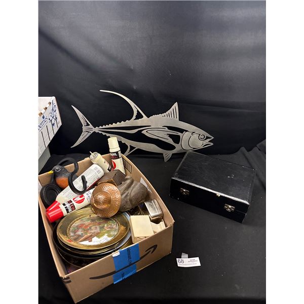 Large Lot of Vintage Home Décor