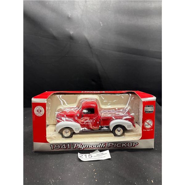 1:24 Scale Die Cast Lennox 1941 Plymouth Pickup in Original Box