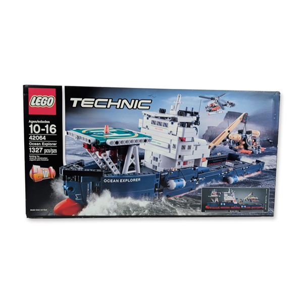 LEGO Technic 42064 Ocean Explorer Set