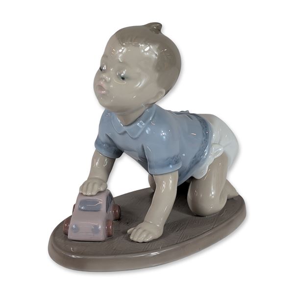 Lladro Spanish Porcelain Ready to Roll Figurine 01006429