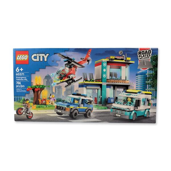 LEGO City 60371 Emergency Vehicles HQ Building Set