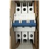 Image 5 : Lot of (4) Allen Bradley Line Reactors, Power Supply & Circuit Breaker