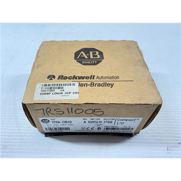 Allen-Bradley #1769-OB32 32 PT. 24VDC Sourcing Output Module