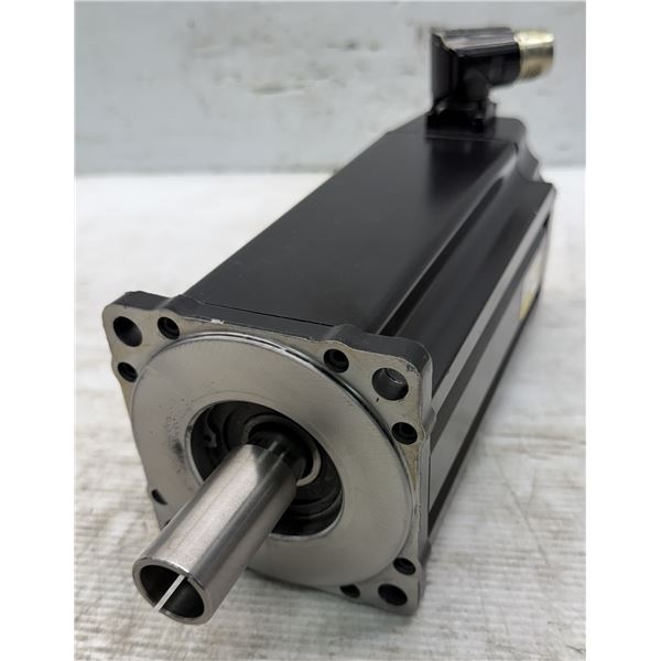 Allen Bradley #VPL-B1153E-QK14AA Kinetix VP Low Inertia Servo Motor