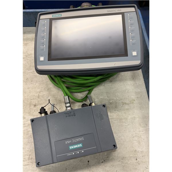 Siemens #6AV2 125-2JB23-0AX0 KTP900F Mobile Teach Pendant w/#6AV2 185-5AE23-0GE0 Connection Box