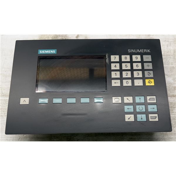 Siemens #6FC5203-0AB00-0AA0 Sinumerik 840D Bedientafel OP 030 SW-STAND 4.2 Control Panel