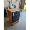 Image 1 : Night Table A