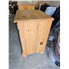 Image 3 : Night Table A