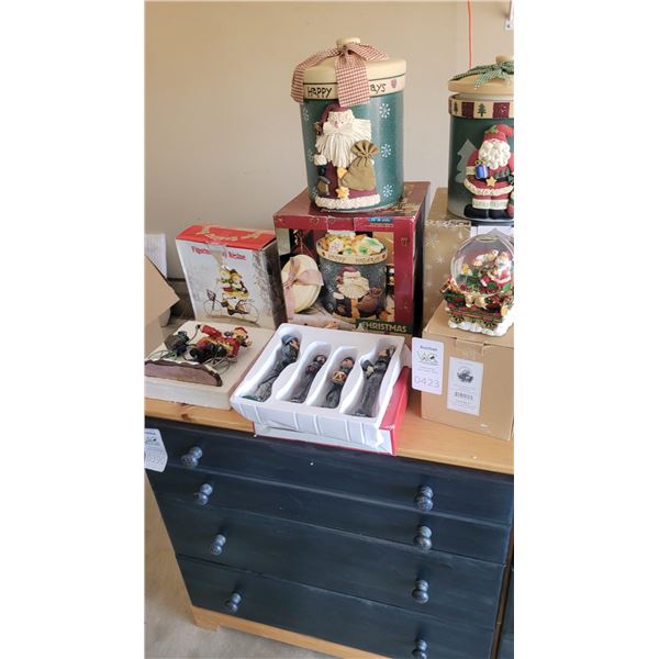 Christmas Decor A
