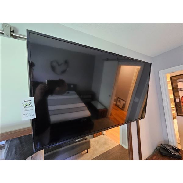 43" Samsung TV B