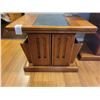 Image 1 : Oak Side Table C