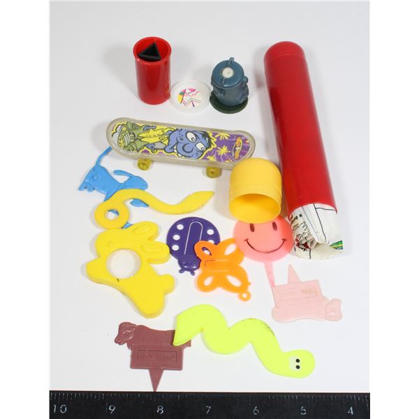 VARIOUS VINTAGE PLASTICS