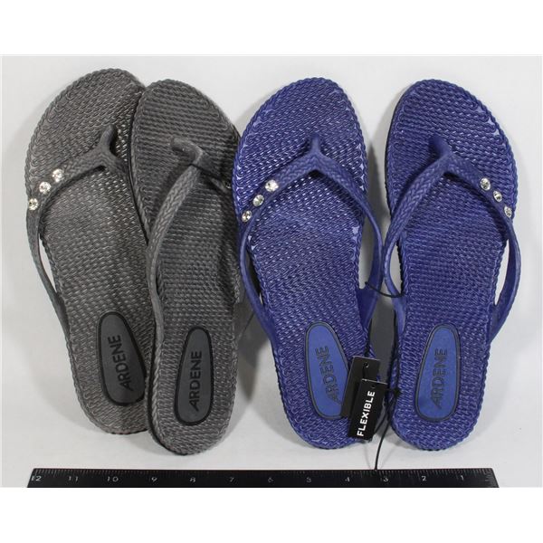 2 PAIRS OF SIZE 8 FLIP FLOPS