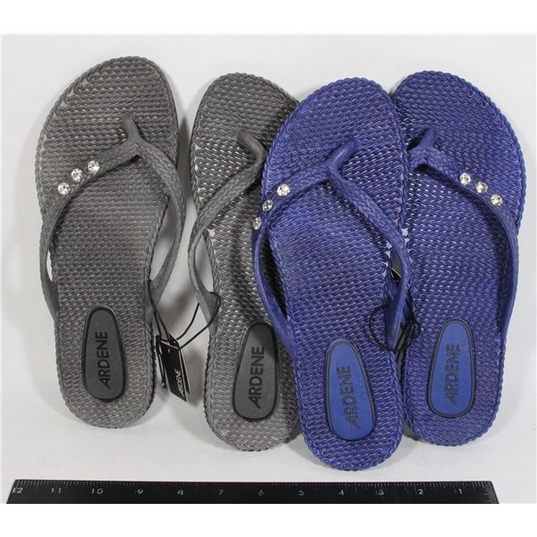 2 PAIRS OF SIZE 8 FLIP FLOPS