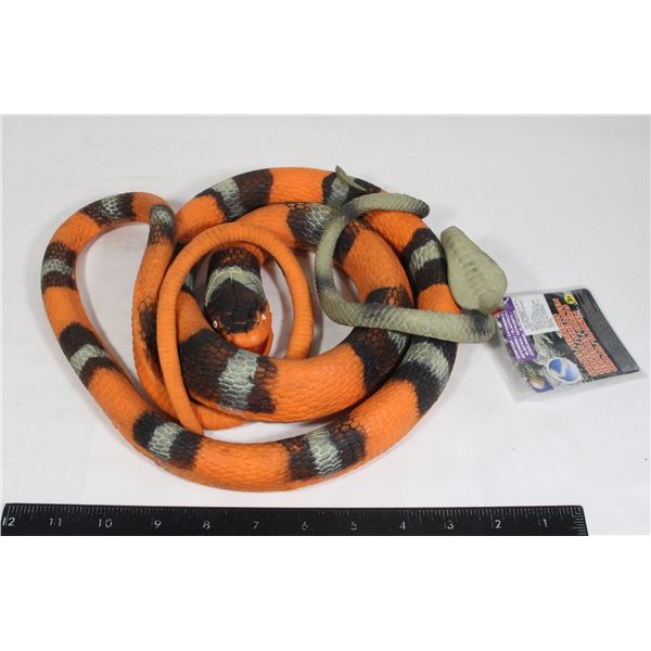 HEAVY RUBBER SNAKE - 76" LONG