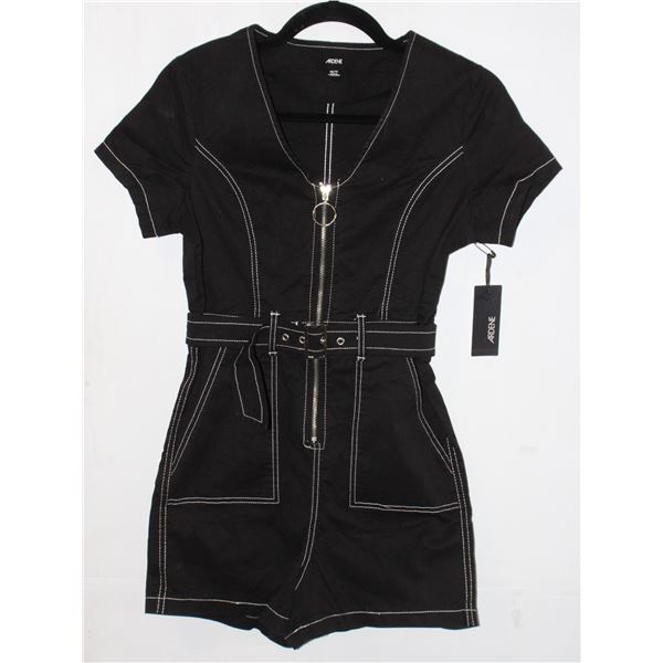 ADORABLE ONE-PIECE - SIZE XS