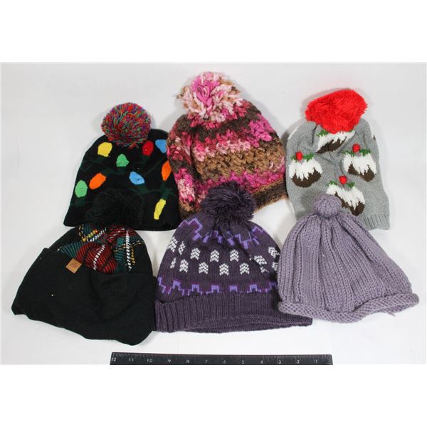 6 POM POM TOQUES
