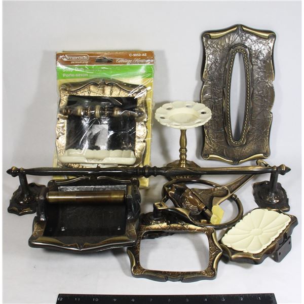 AMEROCK - CARRIAGE HOUSE BATHROOM ACCESSORIES