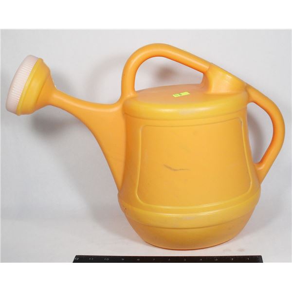 VINTAGE ORANGE 7 LITRE WATERING CAN