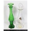 Image 1 : 2 VINTAGE AVON - BUD VASE AND FISH BUBBLE BATH