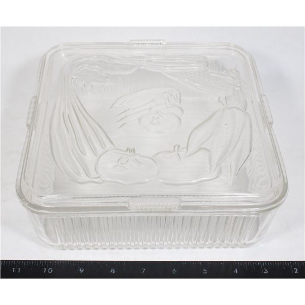 VEGETABLE LIDDED BAKING DISH
