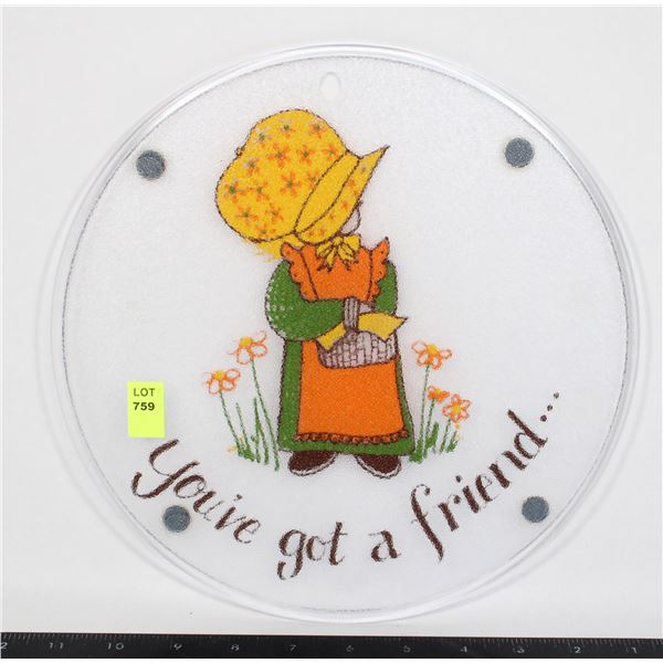 HOLLY HOBBY RETRO CUTTING BOARD